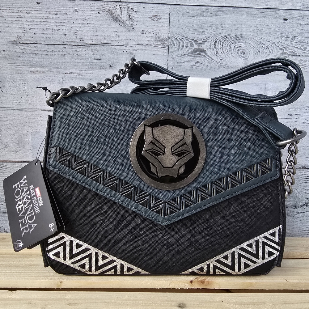 Loungefly X Marvel Black Panther Wakanda Forever Crossbody Bag NWT